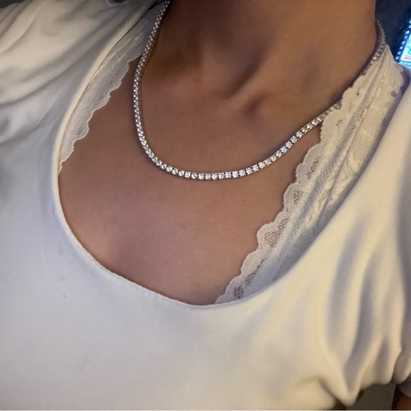Jewelry - 18 inch necklace moissanite 925 silver